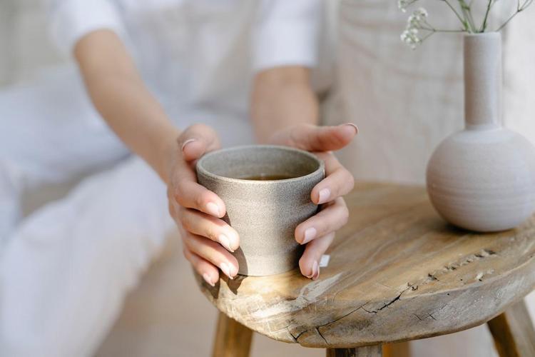 Japonlar bardak bardak içiyor Tek tanesi altın değerin: Vücudu dipçik gibi yapıyor