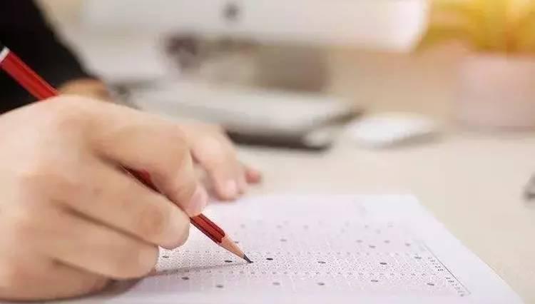 FİNAL SINAVLARI MAYISTA, YAZ OKULU AĞUSTOSTA