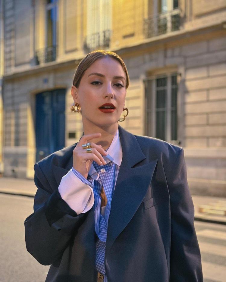 Hazal Kayadan 6 milyonluk anlaşma