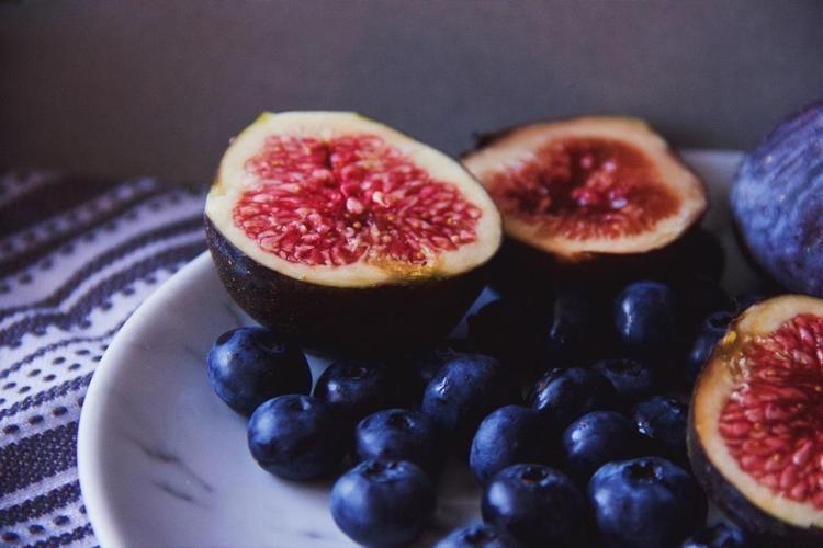Cilde anında E vitamini yüklüyor 1 damlası bile siğilleri, et benlerini ortadan kaldırıp cildi 10 yaş gençleştiriyor Basurun kesin çözümü de ondaymış
