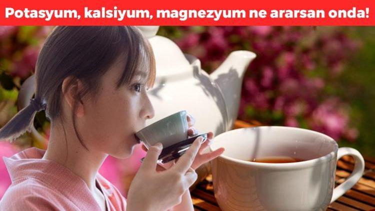Japonlar bardak bardak içiyor Potasyum, kalsiyum, magnezyum zengini, sindirimin en iyi dostu Günde 2 defa içmek yetiyor
