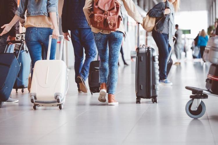 Yaz tatilinde yeni ülkeler keşfetmek çok kolay: Türkler için vizesiz güncel tatil rotaları