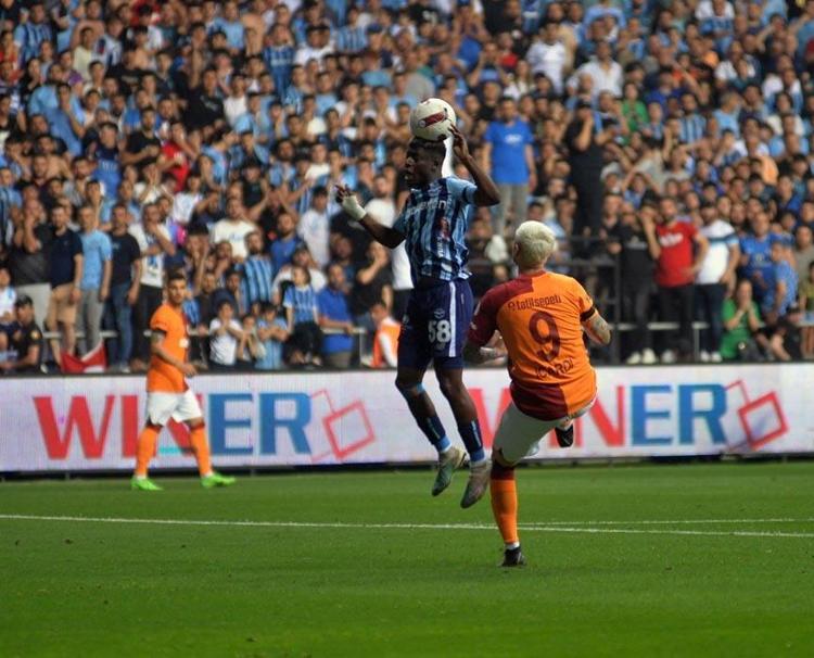 Adana Demirspor - Galatasaray maçında rekor üstüne rekor  Lider Aslan 3 puanı 3 golle aldı: 0-3