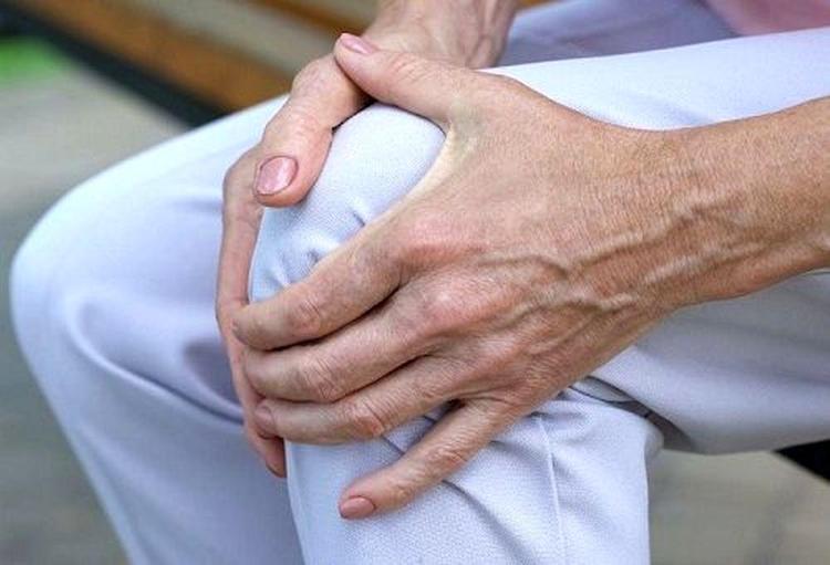 Yoğurdun içine kaşık kaşık koyunca kalsiyum seviyesini 2ye katlıyor D vitamini deposunu tıka basa dolduruyor: Yedikçe kemikleri kaya gibi güçlendiren besin