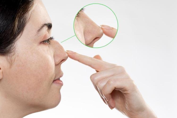 Popüler olan her estetik bir öncekini aratıyor Photoshopa göre estetik olmak istiyorlar