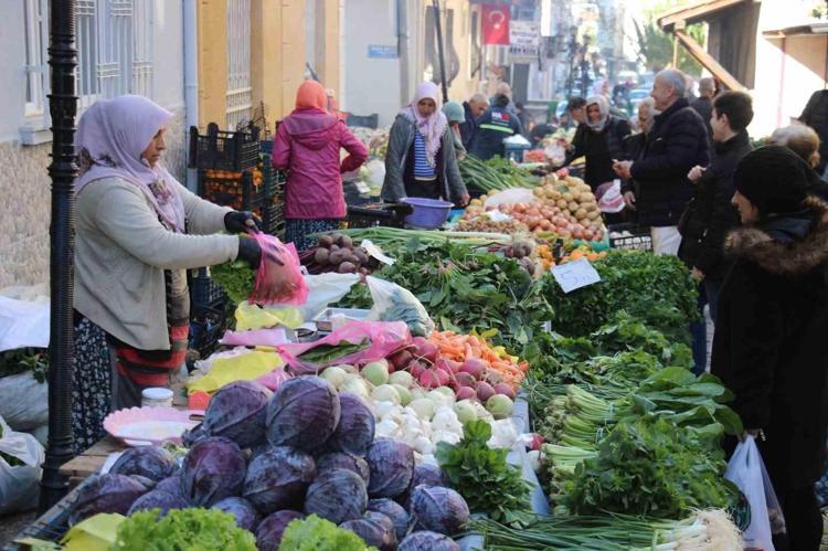 Yol kenarında bile yetişiyor, halk arasında leylek gagası adıyla biliniyor Hırıltı, öksürük ve balgamı bıçak gibi kesiyor, iltihabın kökünü kurutuyor