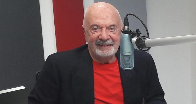 Erkan Yolaç kimdir, aslen nerelidir Evet-Hayır yarışmasının sunucusu Erkan Yolaç kaç yaşında ve neden öldü