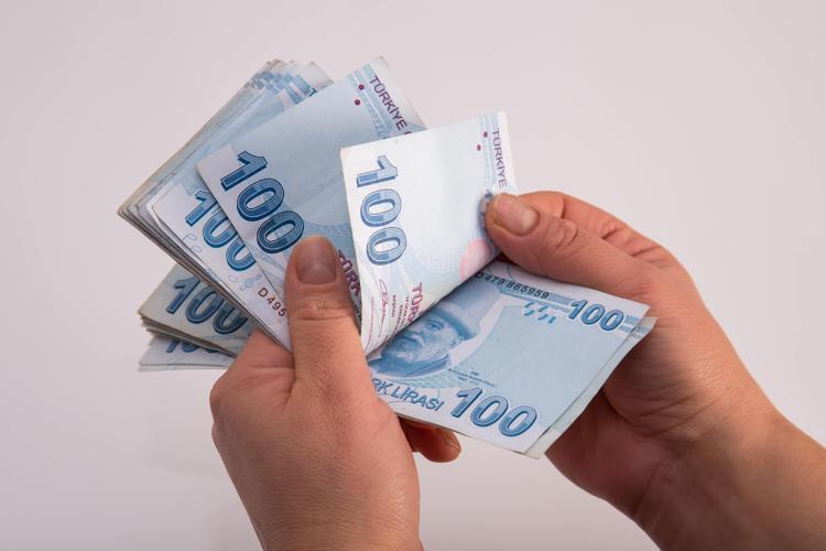 GÖZLER ZAM ORANINDA