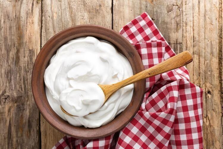 Yoğurtla karıştırıp tüketince metabolizmayı coşturuyor Gece tüketmek etkisini ikiye katlıyor, mum gibi erimenin formülü onda