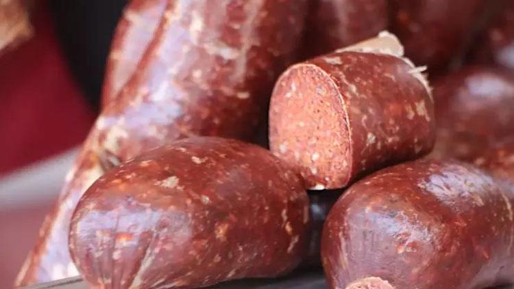 Her gün ayıla bayıla yiyoruz ama vücudu iflas ettiriyor Uzmanlar ağzınıza bile sürmeyin diye uyardı: Tüketildiği anda kanseri beslemeye başlıyor
