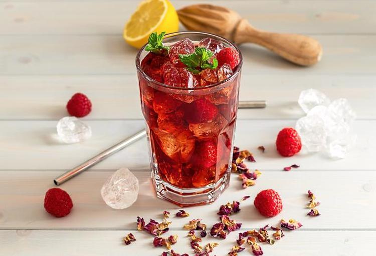 YAZIN FAVORİSİ BERRY HIBISCUS TARİFİ