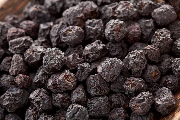 Erzincanın yeni gözdesi Türkiyede git gide popüler oldu, halk arasında ona Süper meyve diyorlar: Vücuda enfeksiyon girmesine izin vermiyor