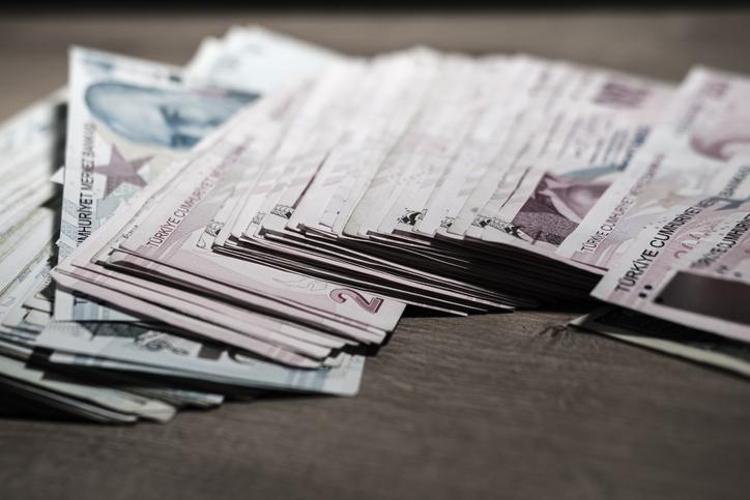 Bankalar harekete geçti BESi bozmadan ihtiyaç kredisi