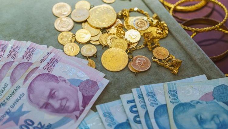 Altın fiyatlarında yılın son düşüşleri Uzman isim çeyrek ve gram altın için rakam verdi