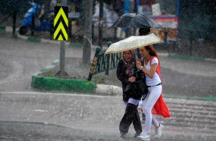Kavurucu sıcaklar gidiyor, yağmur geliyor Meteoroloji iller açıkladı