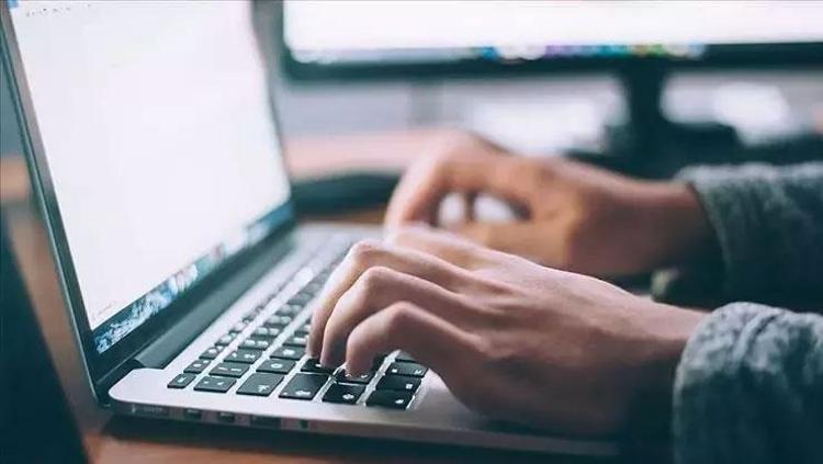 Evden çalışanlar avuç avuç yesin Beyni harıl harıl çalıştırıyor: Yeni hücrelerin üretilmesini destekliyor, hafızayı 10 kat artırıyor, enerjinize enerji katıyor