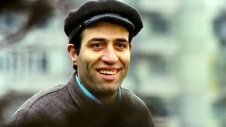 Yeşilçamın gülümseten ismi: Kemal Sunal’sız 24 sene Aile bireylerinden duygusal mesaj