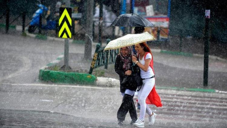 Gök gürültülü sağanak yağışlar geliyor Meteoroloji birçok il için kuvvetli rüzgar uyarısında bulundu