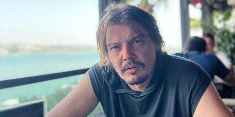 Arda Kuraldan çarpıcı itiraf: Ben asıl evrende kel, göbekli, evli bir adamım