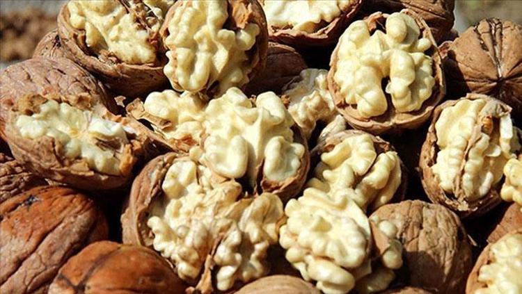 ABD’li bilim insanları korkunç gerçeği açığa çıkardı O besini yediğiniz anda egzamayı tetikliyor: Fazlası ciltte birikip iltihaplanmaya yol açıyor