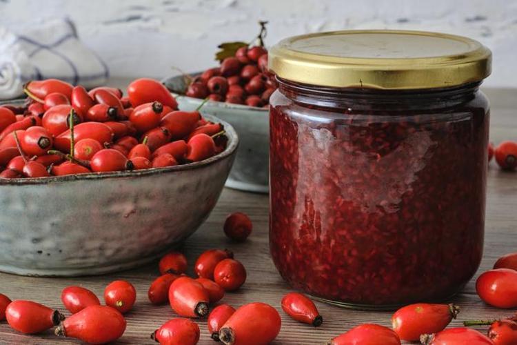 1 kaşığı C vitamininde limonu solluyor Böbrekleri diyalizden kurtarıyor, basura en doğal çare ondaymış Kemik erimesini unutturan mucize