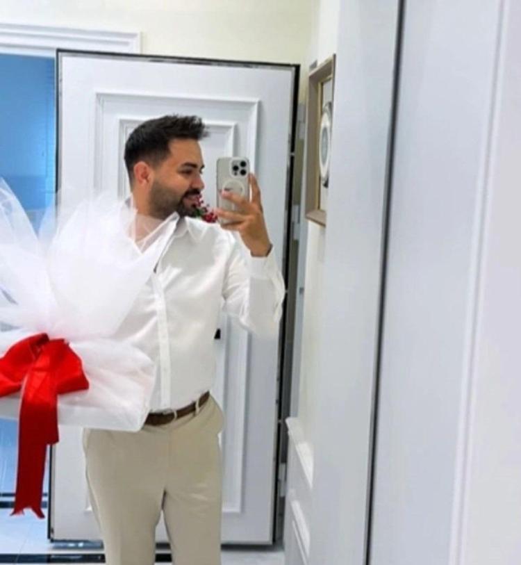 Kadir Ezildi evlilik yolunda ilk adımı attı Söz töreninden paylaşılan kareler gündem oldu