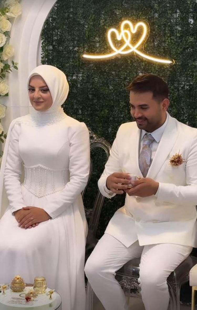 Kadir Ezildi evlilik yolunda ilk adımı attı Söz töreninden paylaşılan kareler gündem oldu
