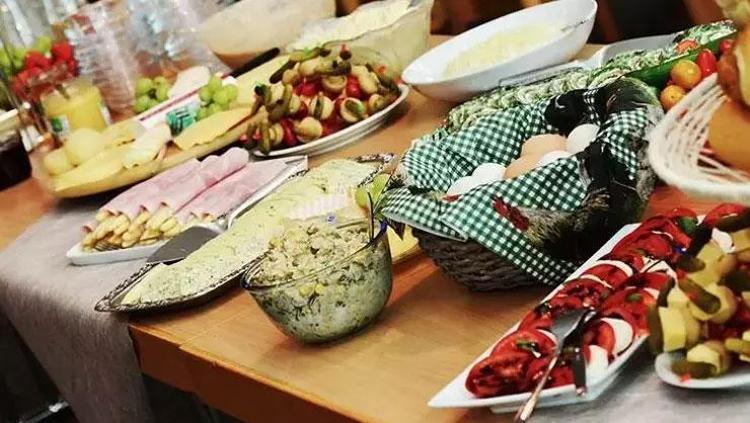 ÜSTÜ AÇIK GIDALAR BÜYÜK RİSK FAKTÖRÜ