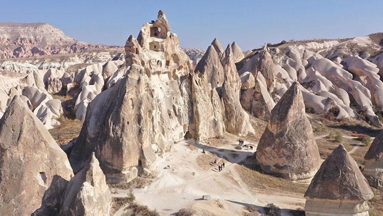 Türkiye’de en çok merak edilen seyahat rotaları Turistler akın akın buraya geliyor: Unutulmaz bir tatil için 5 öneri