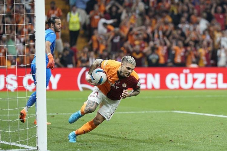 Gözler yine bay golde