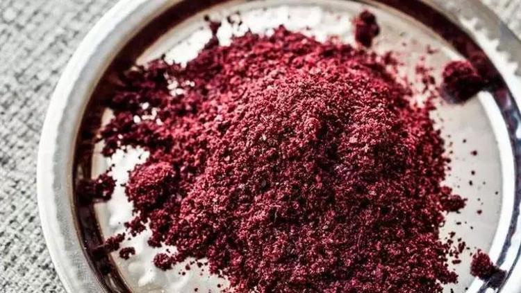 7 gün boyunca bardak bardak için Meğer şifası suyundaymış: İdrar söktürüp böbrek taşı oluşumunu engelliyor, bağışıklığı çelik gibi yapıyor