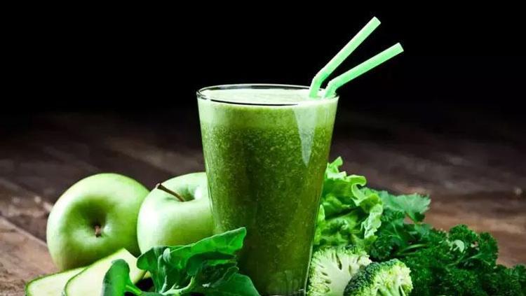 ZAYIFLATAN DETOKS İÇECEĞİ