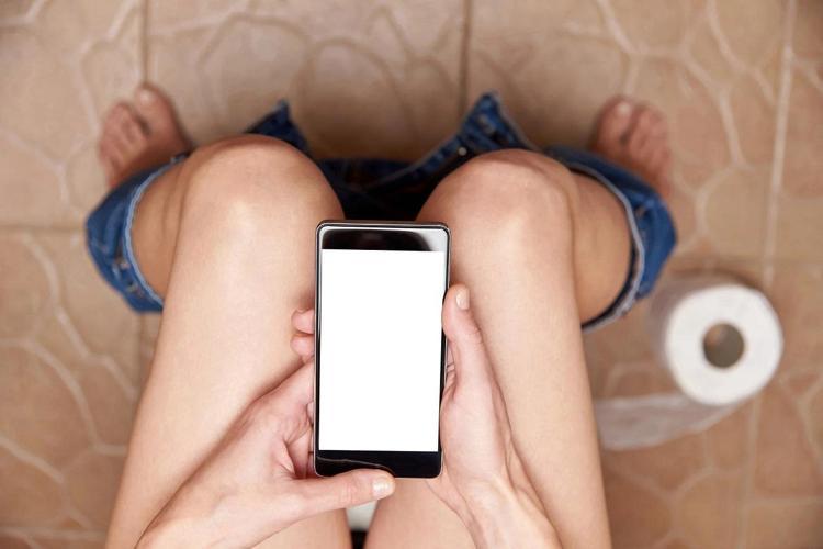 Aslında göbeğiniz yok bağırsaklarınız dışkıyla dolu Günde 1 bardak içmek yetiyor: Bağırsakları çamaşır suyuyla temizlemiş gibi yapıyor, sindirimi rahatlatıp kabızlığın kökünü kurutuyor, metabolizma hızını 100e çıkarıyor