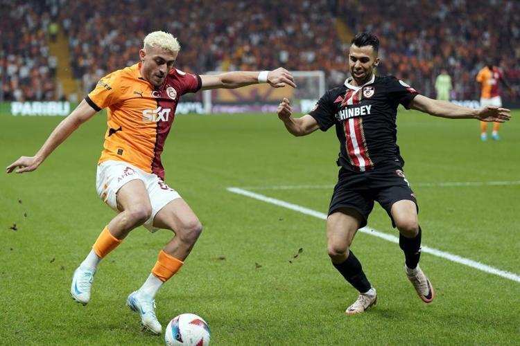 GALATASARAY YEDEK KULÜBESİ GENÇLERE EMANET