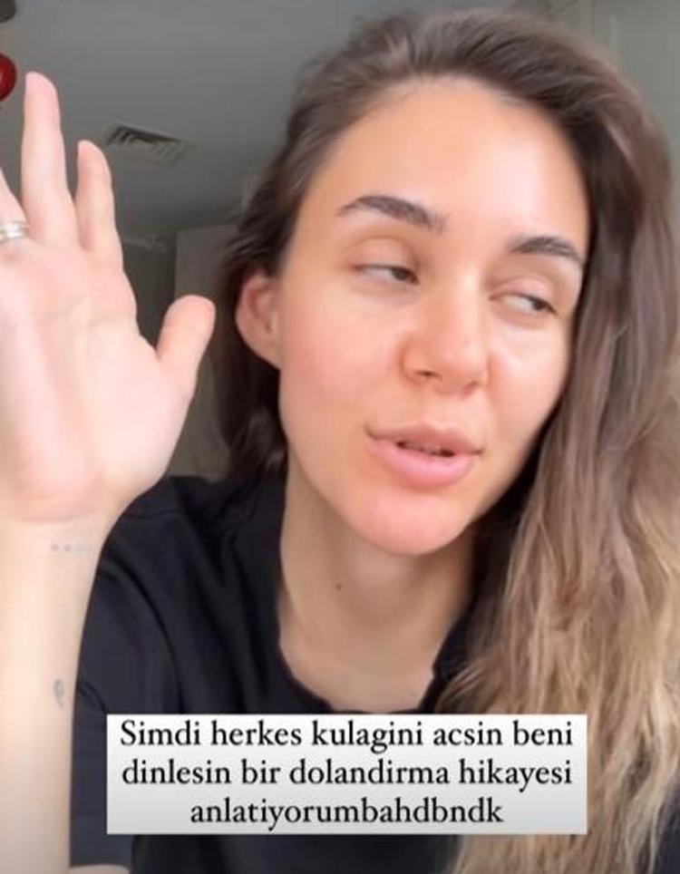 Anıl Altanın kimliğiyle Berfu Yenenleri polis rolüyle dolandırmaya çalıştılar