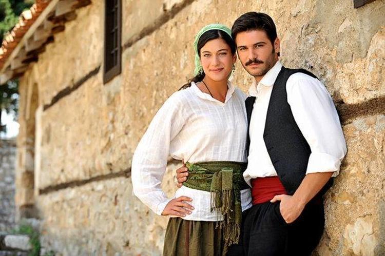 Tolgahan Sayışmandan itiraflar Etrafta bir sürü dalkavuk vardı, başaramadım