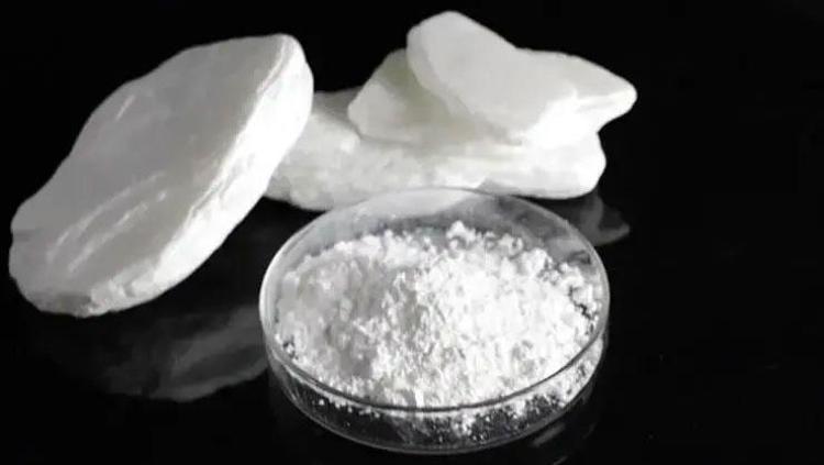 Doğal güzelliğin sırrı ortaya çıktı Cilt lekelerini temizleyerek prüüzsüz hale getiriyor: Ten rengini 2 ton açıyor