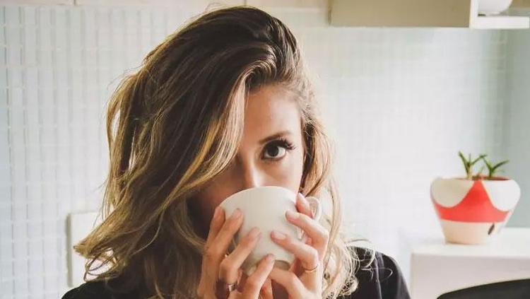 En az işlenmiş bitki çayı Adeta vücudu resetliyor: Tıkanmış damarları açıyor, bağırsakları motor gibi çalıştırıyor