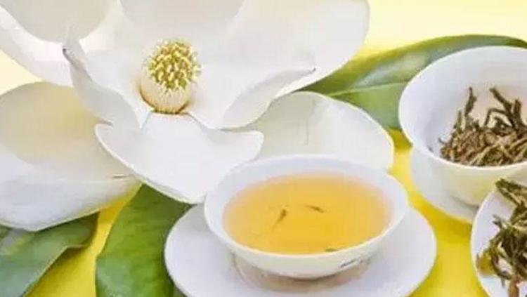 En az işlenmiş bitki çayı Adeta vücudu resetliyor: Tıkanmış damarları açıyor, bağırsakları motor gibi çalıştırıyor