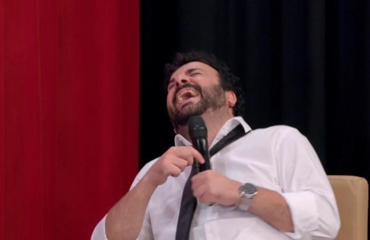 Berrak Tüzünataç, Hasan Can Kayaya katılan konuğun anlattıklarını duyunca şoke oldu