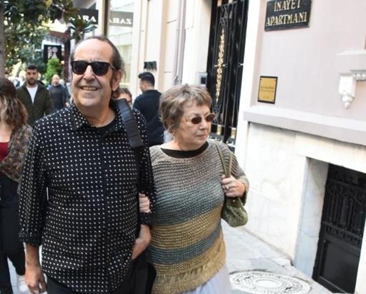 Aysun Aslandan merhum eşi Özkan Uğura duygusal mesaj