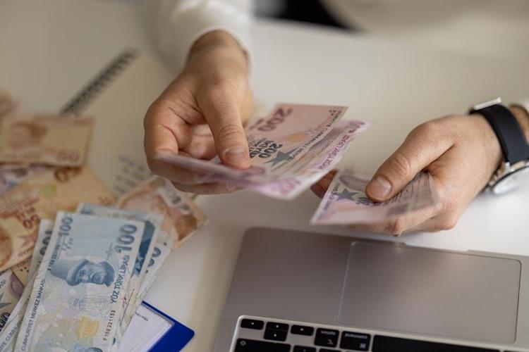 AKBANK