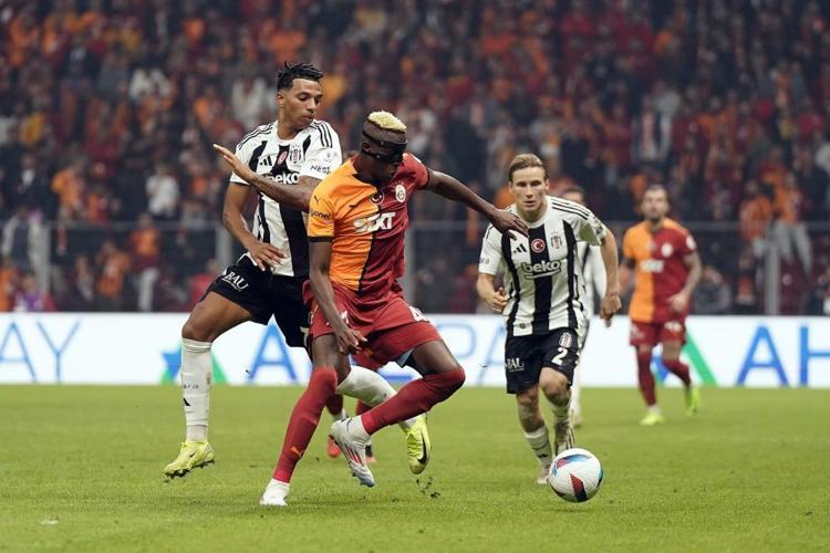 Galatasaray, Beşiktaş geçti Zirvede farkı açtı