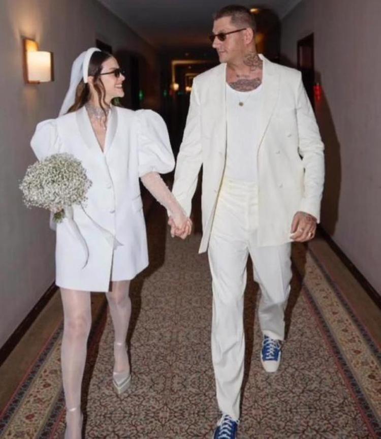 DÜĞÜN TARZI DİKKAT ÇEKTİ