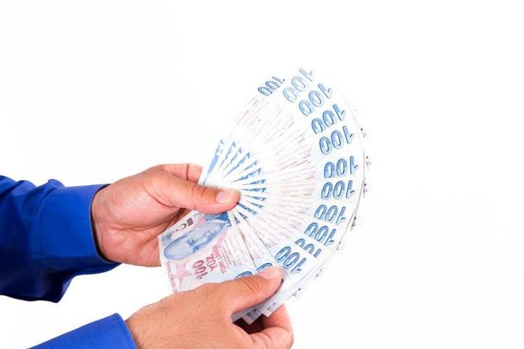 Emekli 4 ayda yüzde 12 zammı garantiledi Memur fark alacak