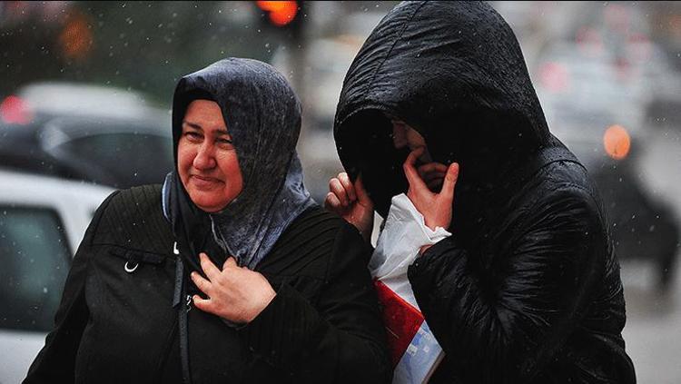 Meteorolojiden sağanak yağış ve kar uyarısı geldi Hafta sonu bu illere dikkat