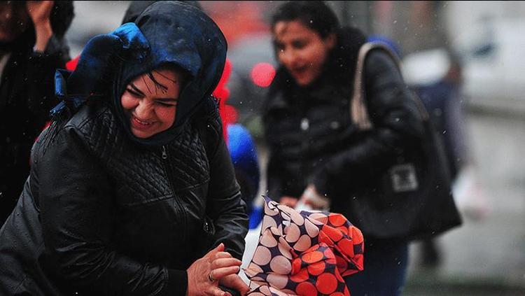 Meteorolojiden sağanak yağış ve kar uyarısı geldi Hafta sonu bu illere dikkat