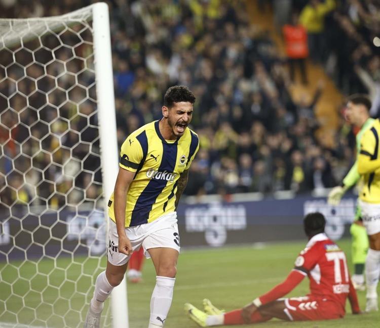 Amrabat üst üste 2 lig maçında golle buluştu