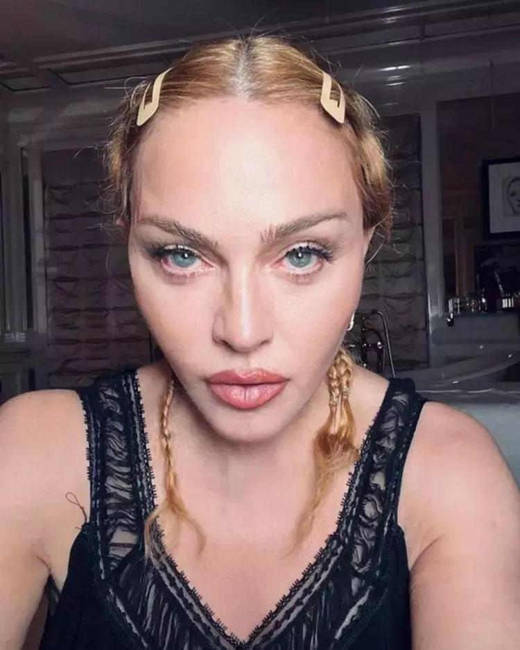 Madonna kendisinden 38 yaş küçük genç sevgilisinden ayrıldı