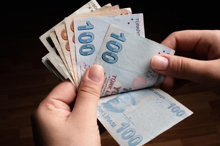 SSK ve Bağkur emekli maaşı için zam hesabı değişti aylık enflasyon farkı belli oldu